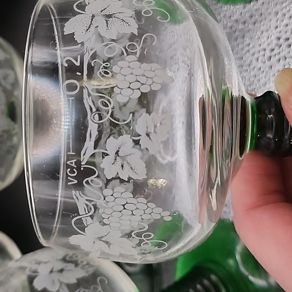 Vintage Luminarc Emerald Green Beehive Stem Grapevine Wine Goblets 6 Count - Picture 3 of 15